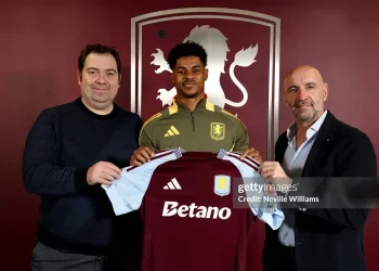 Khi giấc mơ Old Trafford của Rashford khép lại