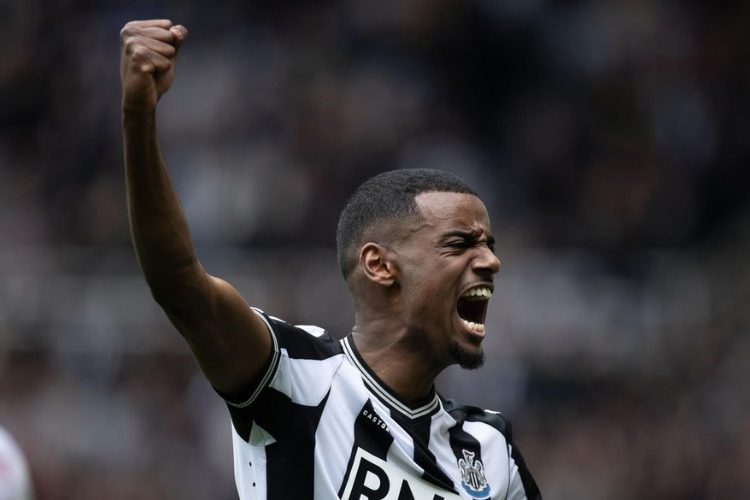 Barcelona lên kế hoạch chiêu mộ Alexander Isak