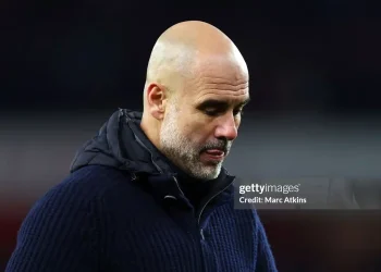 Manchester City tham vọng hay hoảng loạn?