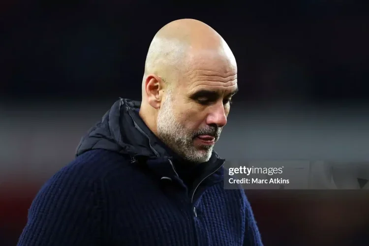 Manchester City tham vọng hay hoảng loạn?