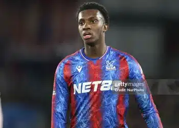 Huyền thoại chỉ ra sai lầm của Arsenal