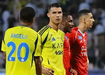 Ronaldo gây ấn tượng với cử chỉ đẹp