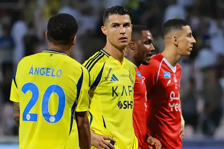 Ronaldo gây ấn tượng với cử chỉ đẹp