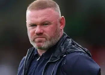 Wayne Rooney trở lại với vai trò mới