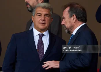 Căng thẳng giữa Madrid và Catalan bùng phát trên sân cỏ