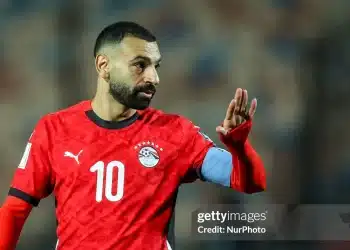 Vụ Salah đảo chiều chóng mặt