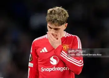 Hành trình ác mộng đang chờ 2 sao Manchester United