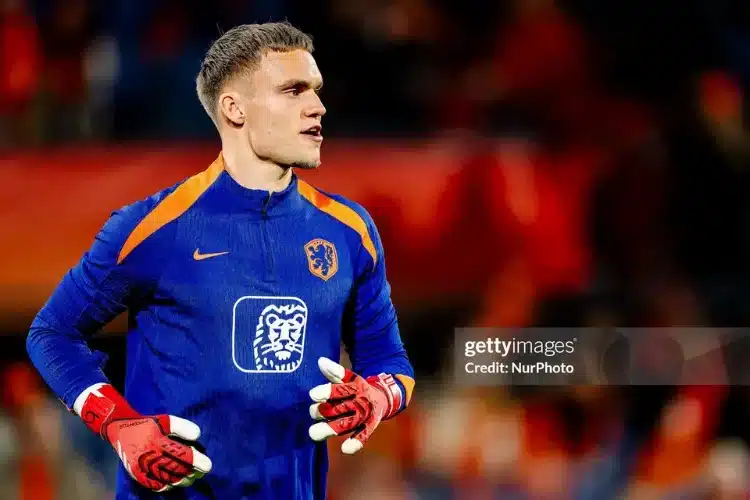 Bayern Munich có phương án đắt đỏ để thay Neuer