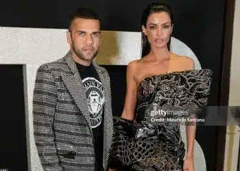 Vợ Dani Alves nói gì khi chồng trắng án