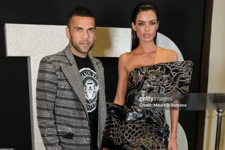 Vợ Dani Alves nói gì khi chồng trắng án