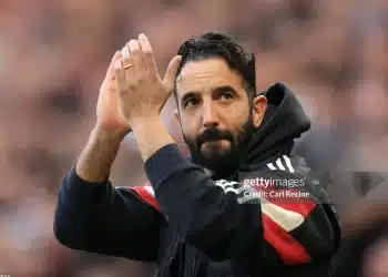 Đồng đội cũ sốc vì Amorim làm HLV