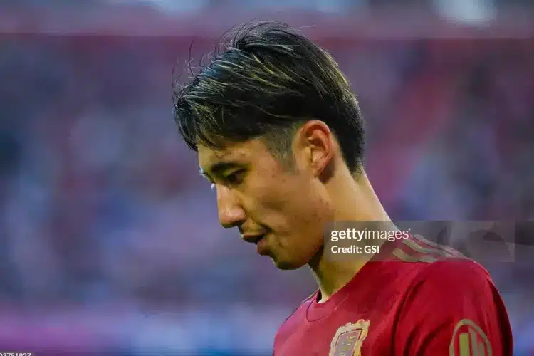 Bayern Munich khủng hoảng hàng thủ