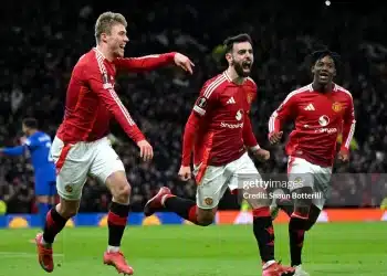Manchester United vẫn có thể cứu vãn mùa giải này