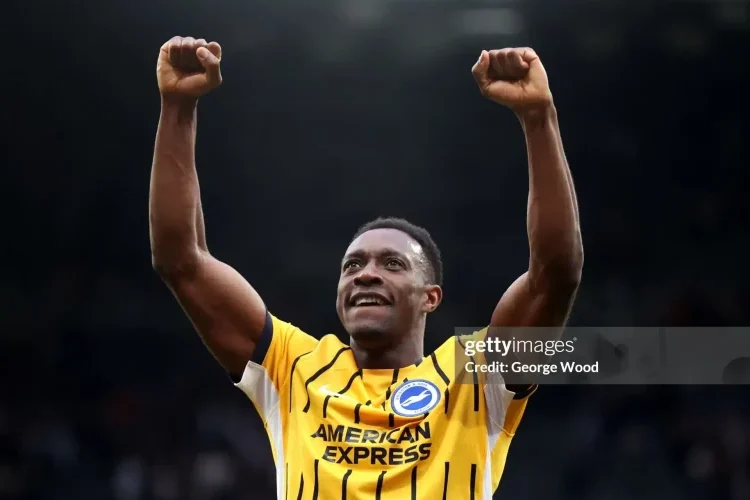 Welbeck hồi sinh ngoạn mục ở tuổi 34