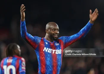 Mateta là cơn gió lạ của Premier League