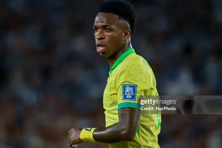 Vinicius lên tiếng sau thảm bại trước Argentina