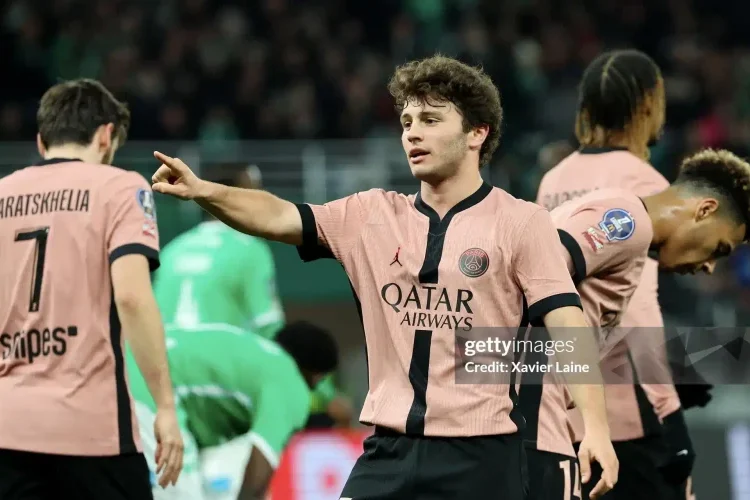 Paris Saint-Germain chạm mốc lịch sử