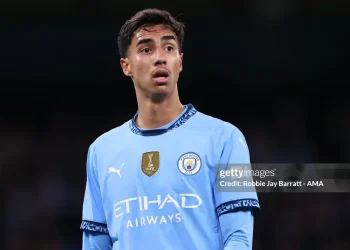 Vitor Reis hòa nhập nhanh ở Manchester City