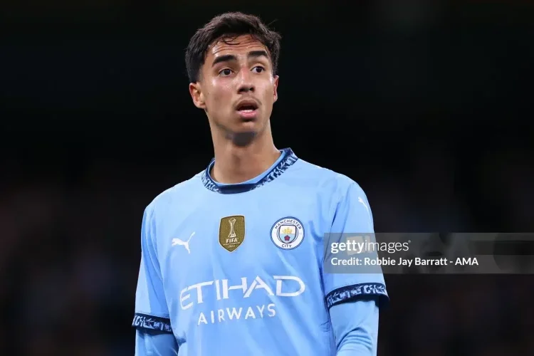 Vitor Reis hòa nhập nhanh ở Manchester City