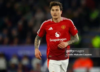 Hé lộ bến đỗ của Lindelof khi rời MU