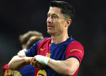 Barcelona giữ vững ngôi đầu La Liga