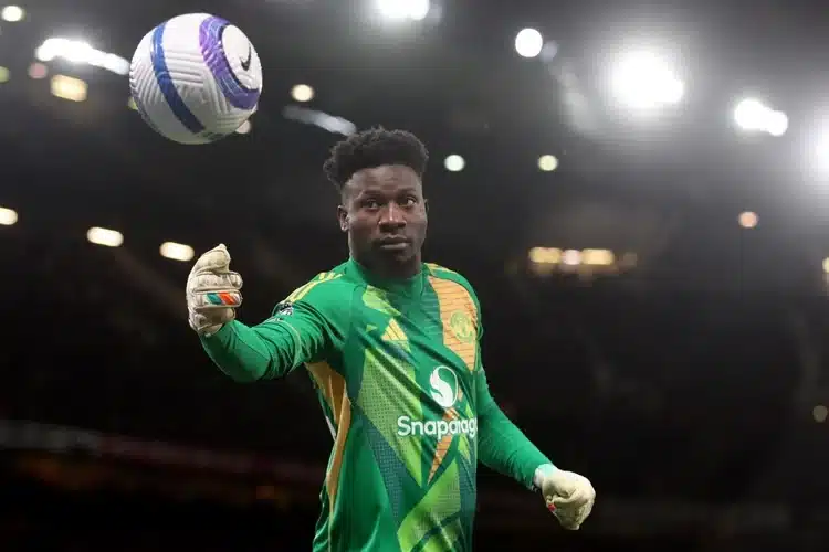 FIFA thông qua luật mới, cấm thủ môn câu giờ