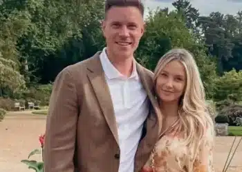 Ter Stegen phủ nhận bị vợ ‘cắm sừng’