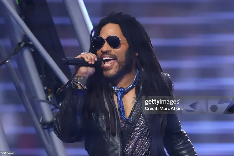 CĐV phẫn nộ vì FIFA dùng âm nhạc phá ngang trận chung kết World Cup