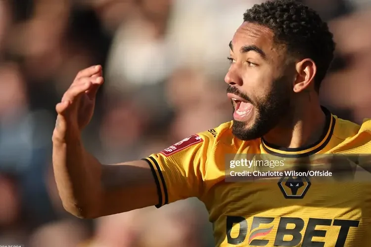 Cunha xin lỗi sau tấm thẻ đỏ có thể khiến anh bị treo giò 4 trận