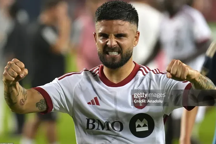 Insigne bị loại khỏi đội hình Toronto và chịu những lời lăng mạ