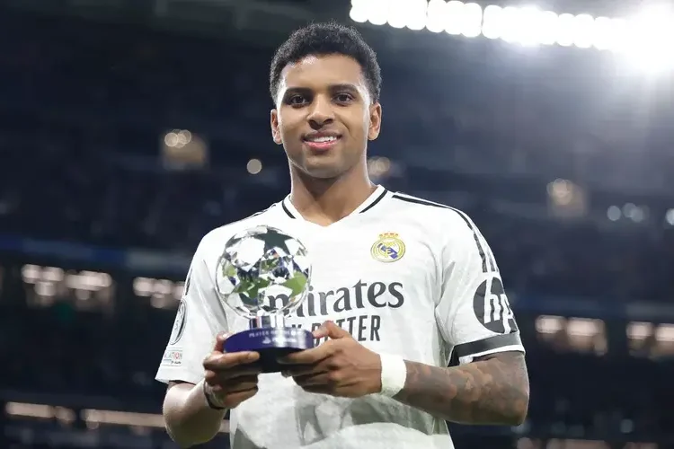 Rodrygo không nhớ nhận được bao nhiêu giải thưởng cùng Real Madrid