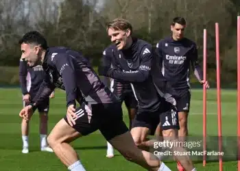 Arsenal mua sắm rầm rộ ở chợ hè 2025