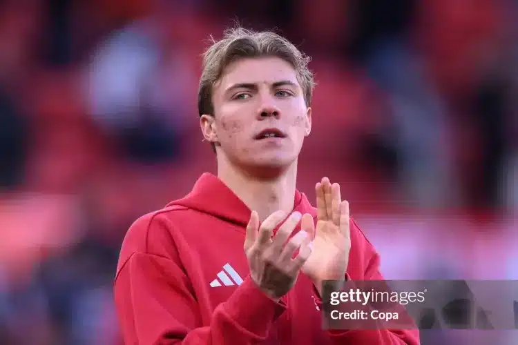 Hojlund có thể rời MU