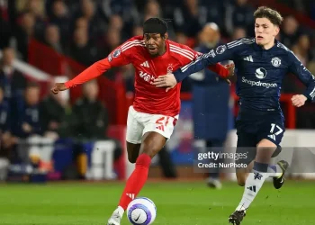 Ferdinand chỉ trích ba cầu thủ Manchester United
