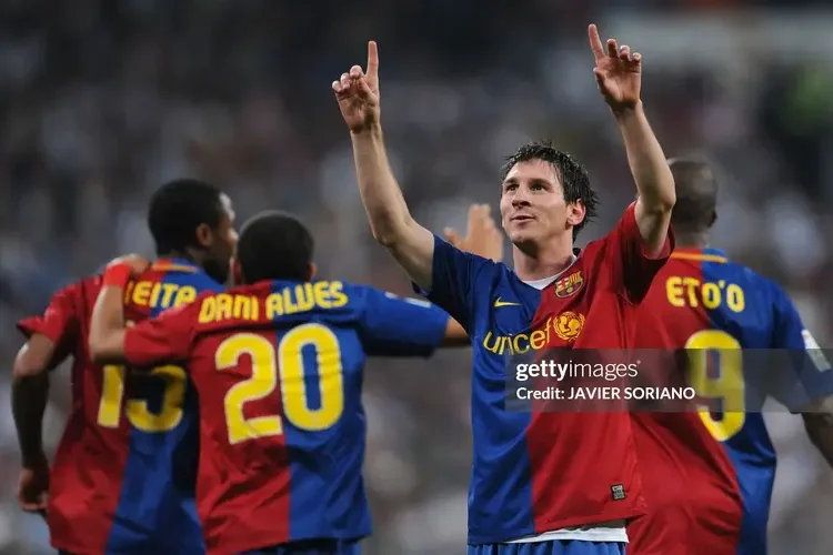 Số 9 ảo: Lịch sử, Vai trò, Điểm mạnh và Hạn chế