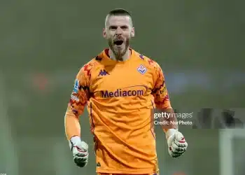 De Gea cứu thua xuất thần