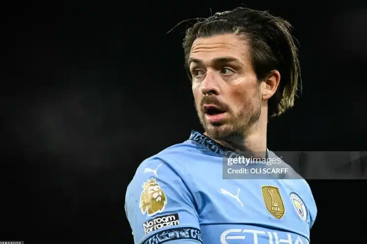 Grealish tiệc tùng gây tranh cãi