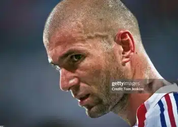 Zidane: ‘Nhạc trưởng’ tài hoa của bóng đá thế giới