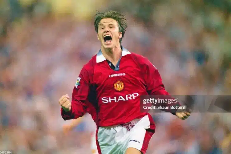Beckham: Từ cậu bé vàng của Manchester United đến biểu tượng toàn cầu