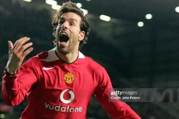 Van Nistelrooy – Cơn ác mộng của mọi hàng thủ