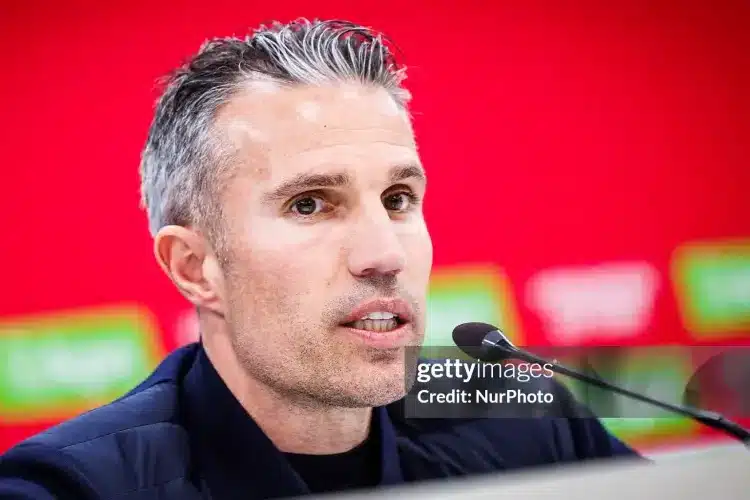 Chiến thuật dị của Van Persie