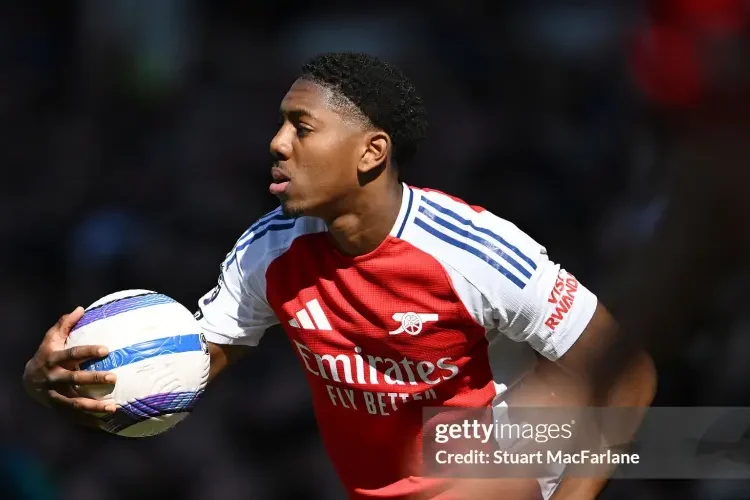 Dấu chấm hết cho Arsenal