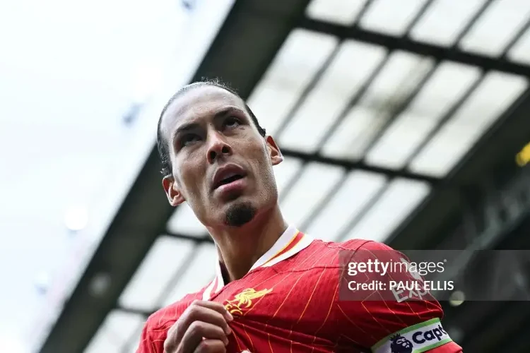 Chức vô địch khó thoát khỏi tay Liverpool