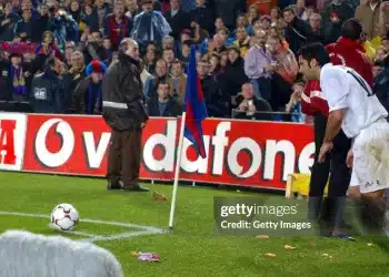 Luis Figo và cái đầu lợn: Khi trái tim bị phản bội