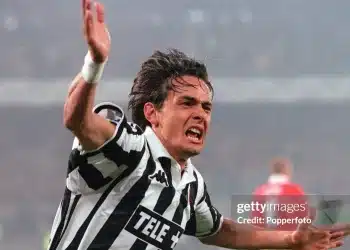 Inzaghi hơn cả 'một con cáo' trong vòng cấm