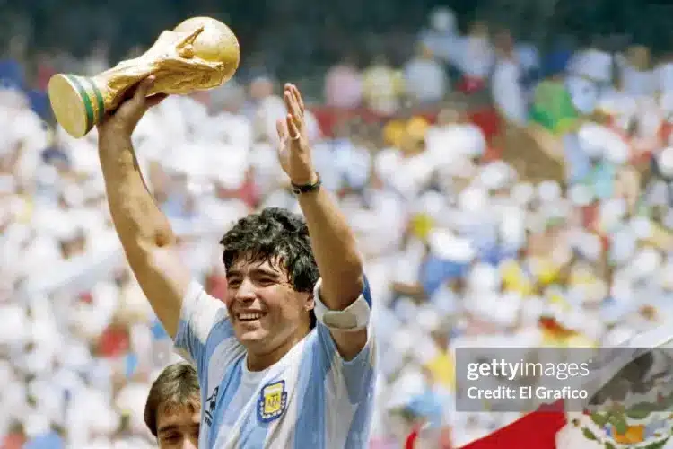 World Cup vĩ đại nhất đời Maradona
