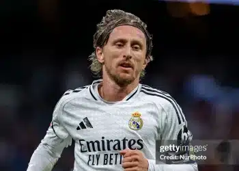 Dữ liệu thay đổi hoàn toàn bóng đá