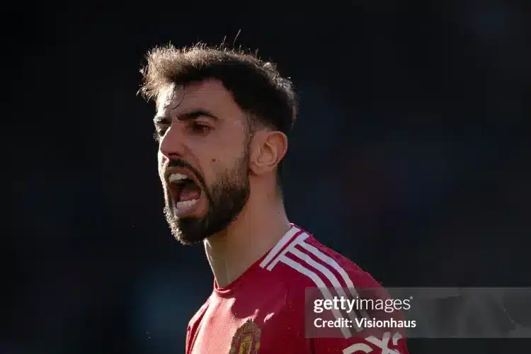 Rõ số phận sân Old Trafford