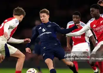 MU ký hợp đồng với 'Rooney mới'