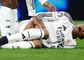 Real Madrid thở phào với chấn thương của Mbappe